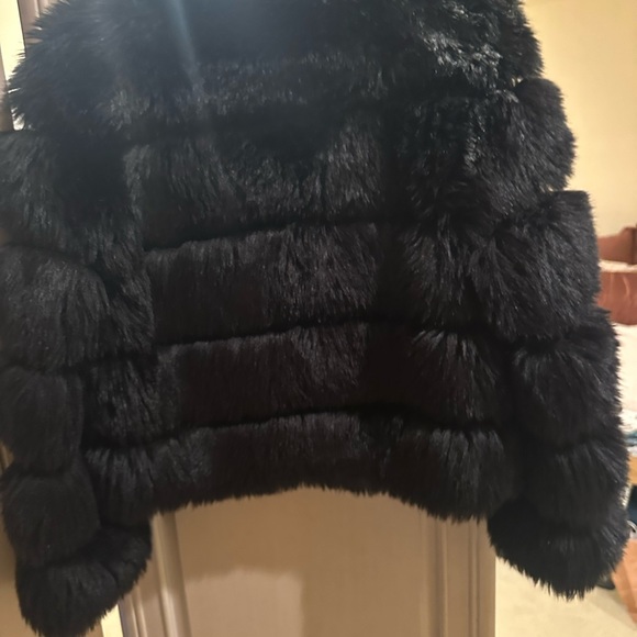 Black Faux Fur Coat - Picture 8 of 9
